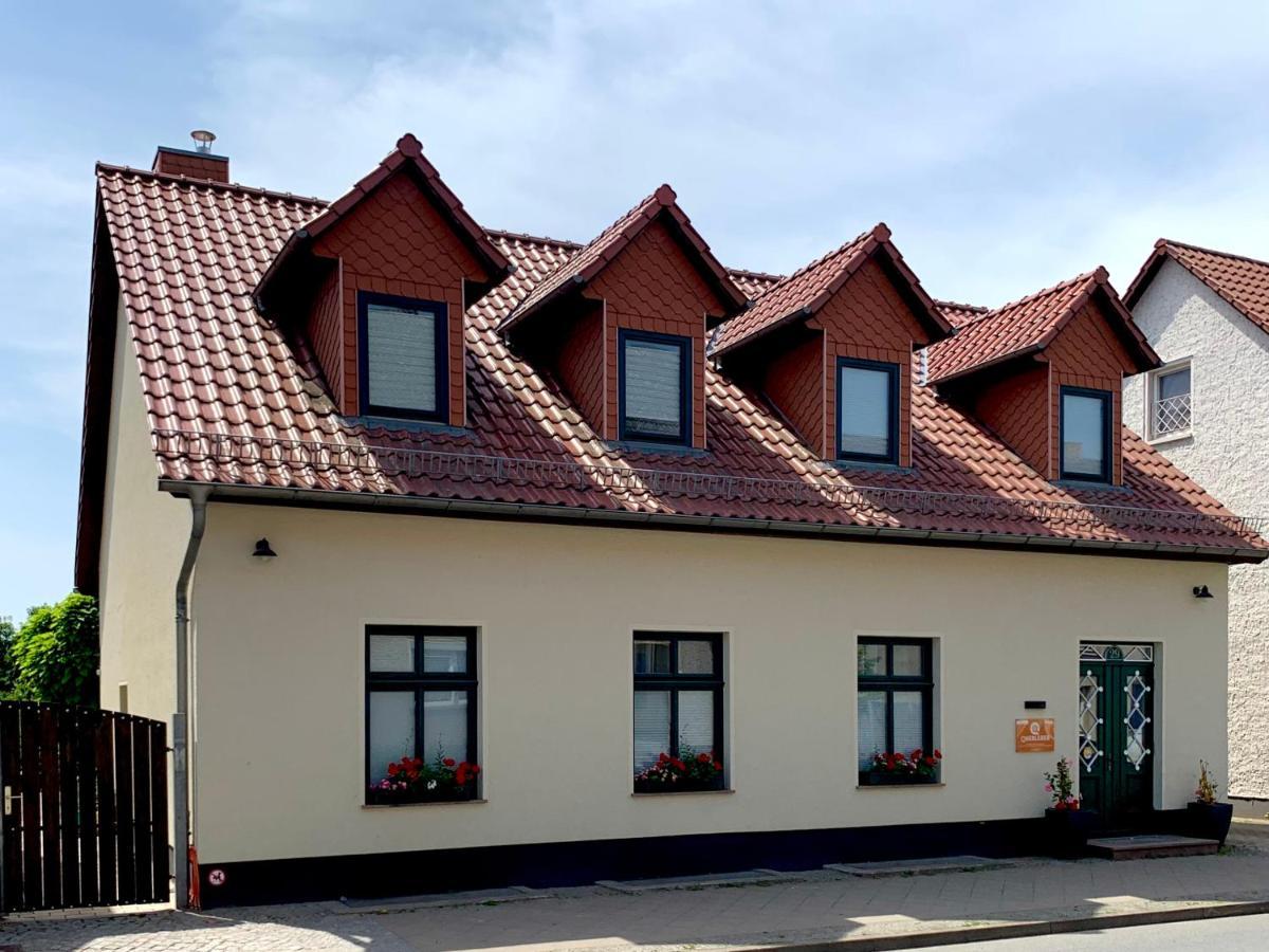 Ferienapartments Querleben Міров Екстер'єр фото